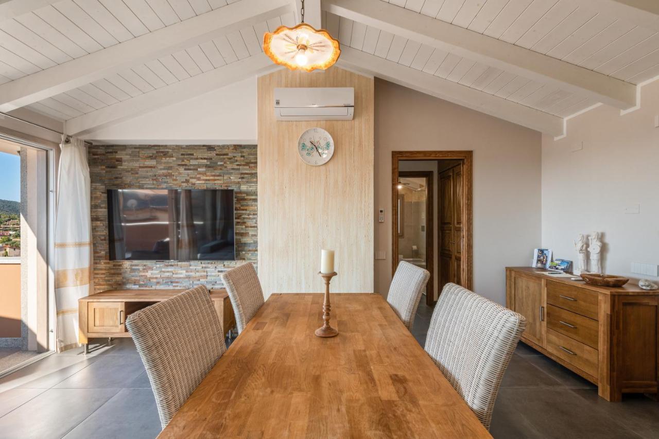 Villa Sa Rocca Junior & Suite Chia Εξωτερικό φωτογραφία