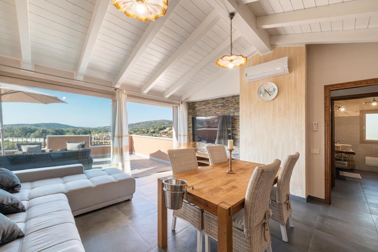 Villa Sa Rocca Junior & Suite Chia Εξωτερικό φωτογραφία